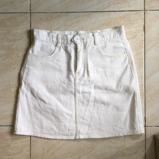 (Category: ) located in . Submitted by mmeipreloved (Listing ID 1206954502, Image 1). Description: .