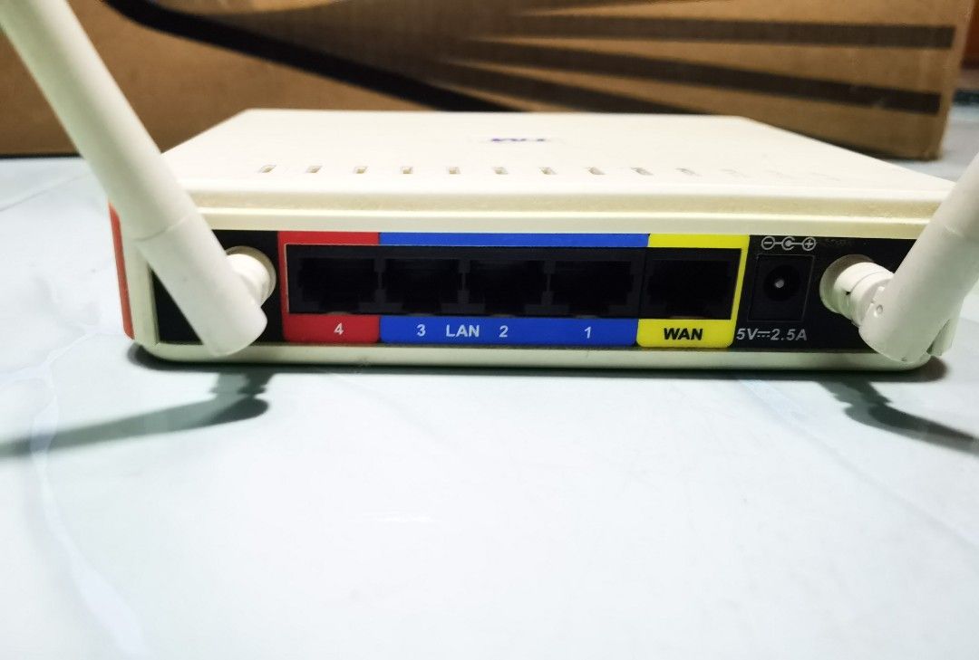 Dlink Router, Computers & Tech, Parts & Accessories, Networking on ...