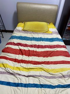 (Category: ) located in . Submitted by junhan78 (Listing ID 1207154613, Image 1). Description: .