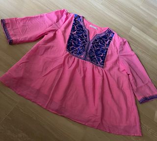 (Category: ) located in . Submitted by serenecollection (Listing ID 1206994085, Image 1). Description: .