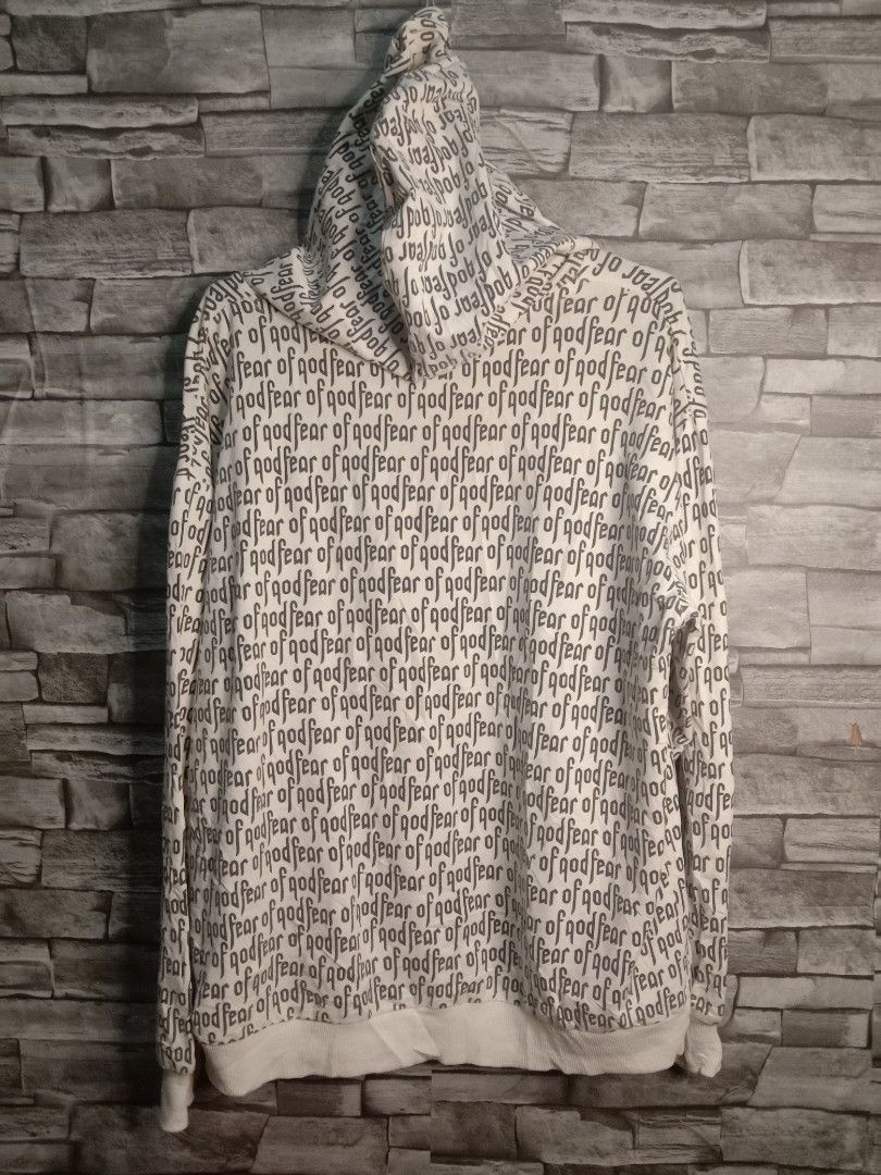Fear of god x supreme 2025