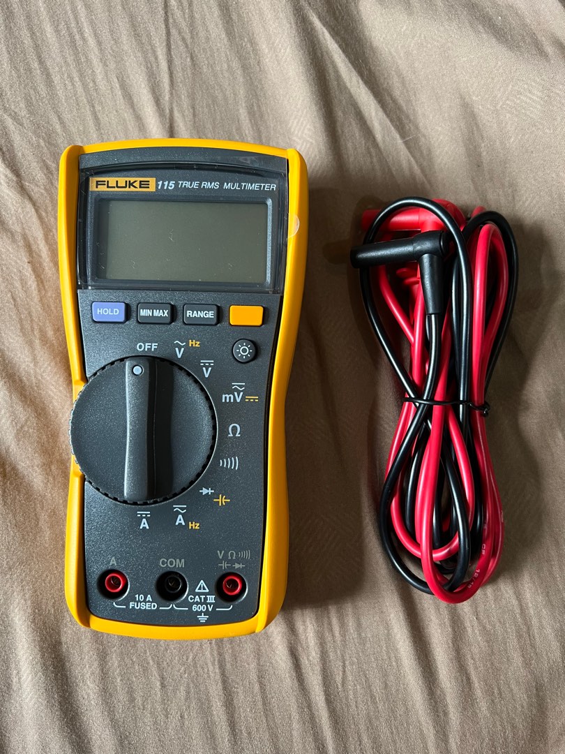 FLUKE 115 Multimeter, Computers & Tech, Parts & Accessories, Other