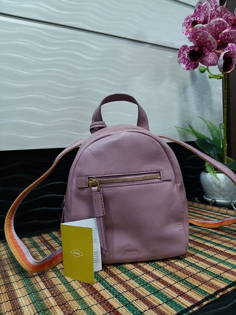 Mini on sale backpack fossil
