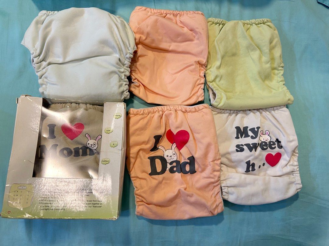Free baby reuse Diapers, Babies & Kids, Bathing & Changing, Diapers