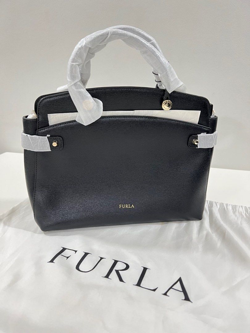 Furla best sale agata large