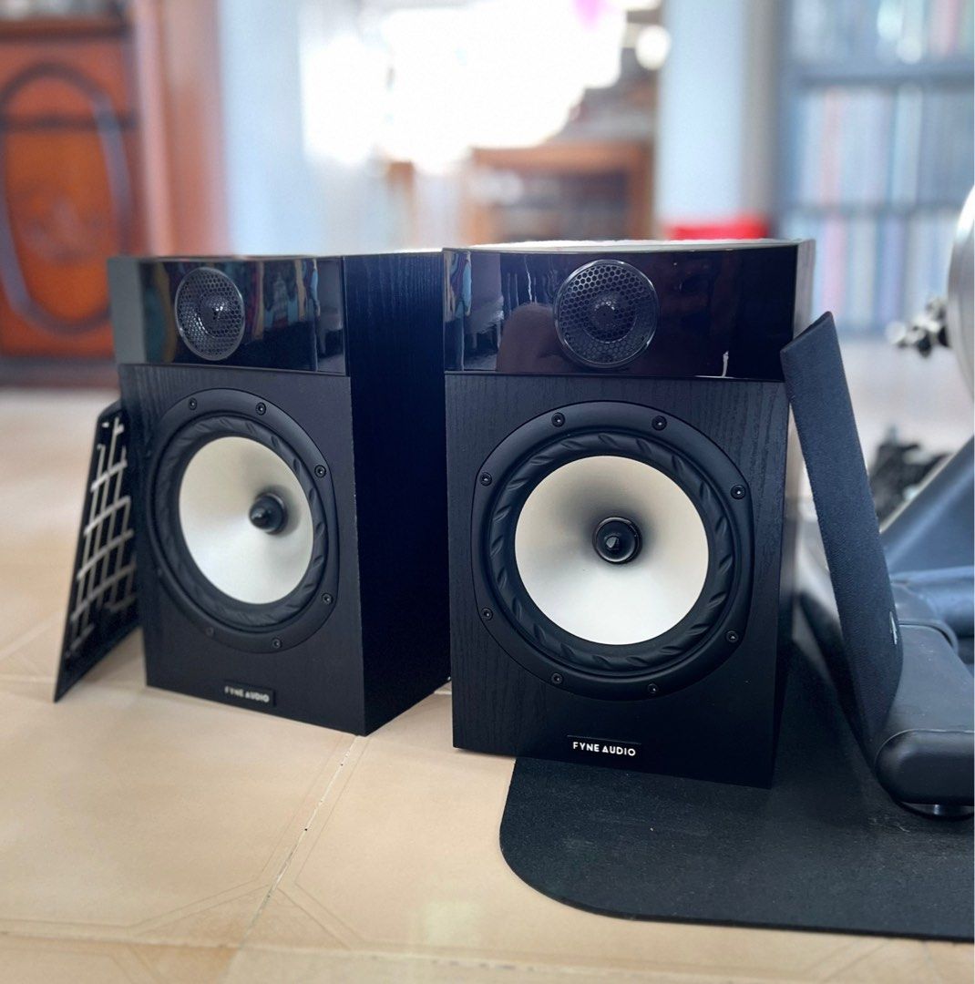 FYNE Audio F300 bookshelf speakers, Audio, Soundbars, Speakers