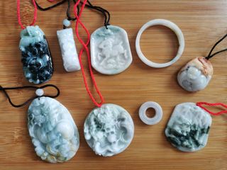 (Category: ) located in . Submitted by bespokeaccessories (Listing ID 1206928988, Image 1). Description: .