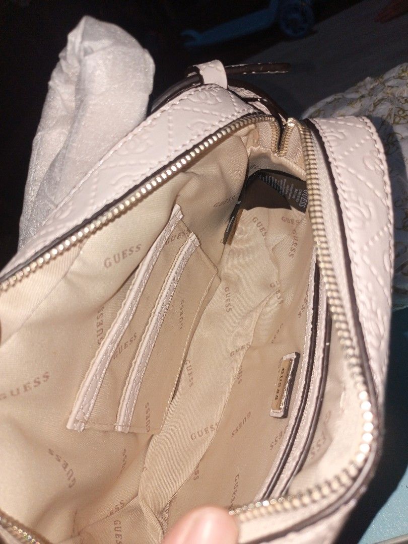 Guess 1981, Women's Fashion, Bags & Wallets, Cross-body Bags on Carousell