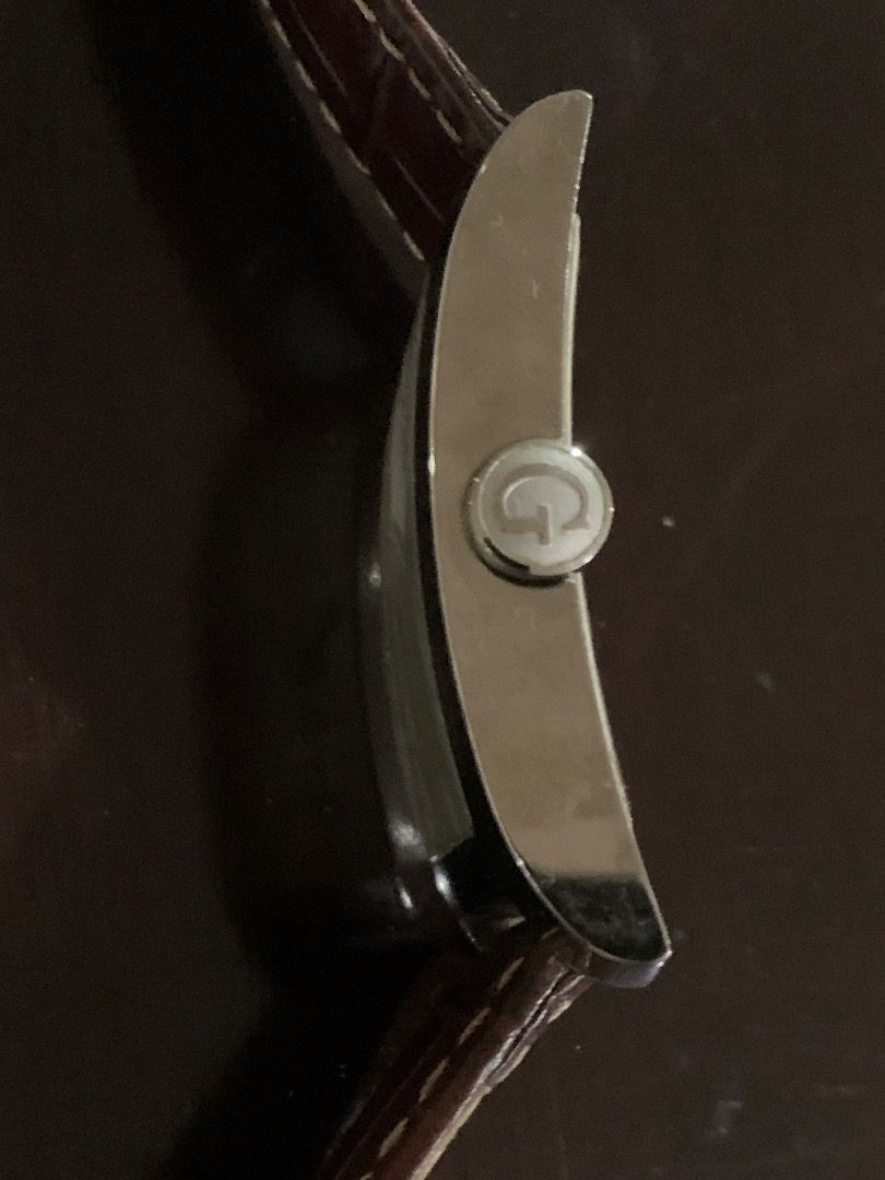Guess Collection GC Rectangle Swiss Watch, Women's Fashion, Watches ...