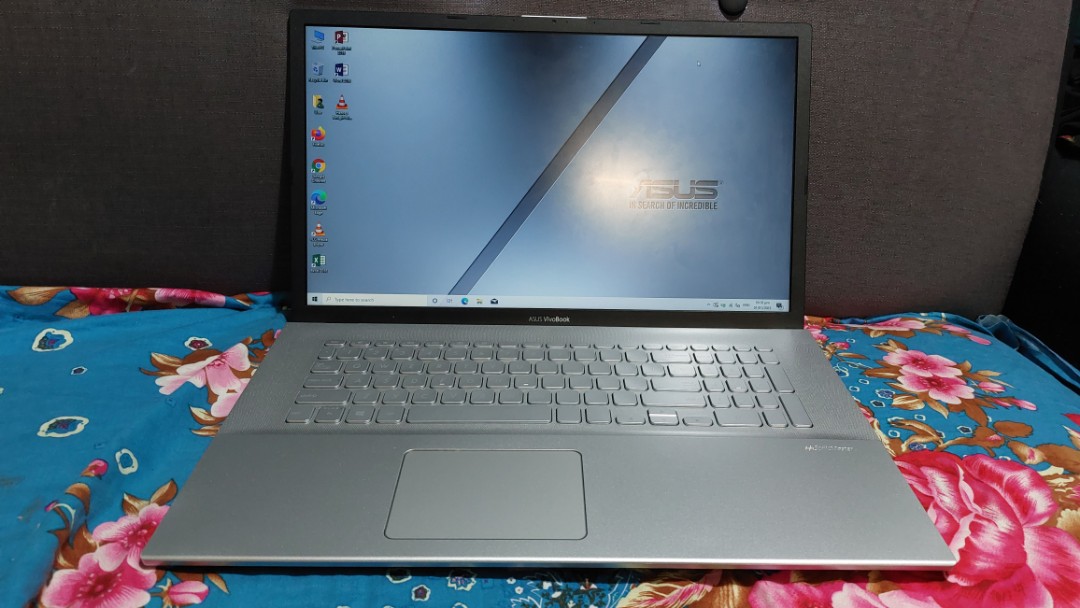 Heavy duty laptop ASUS VIVOBOOK X712J I5 10TH GEN 12GB RAM 256GB SSD