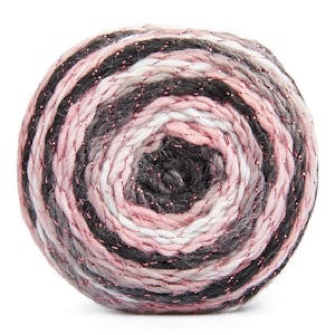 Hobbii Universe XL yarn (Jupiter), Hobbies & Toys, Stationery & Craft, Other Stationery & Craft