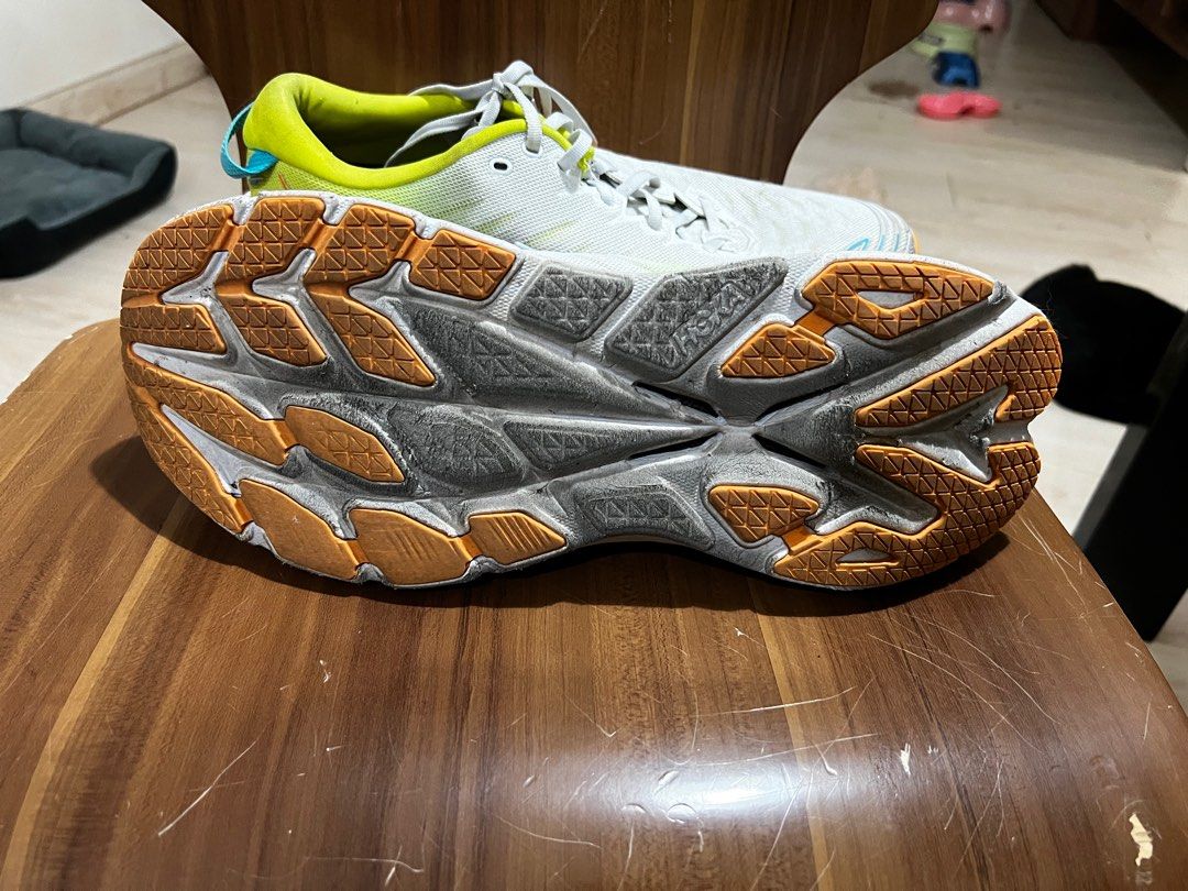 hoka bondi x carbon