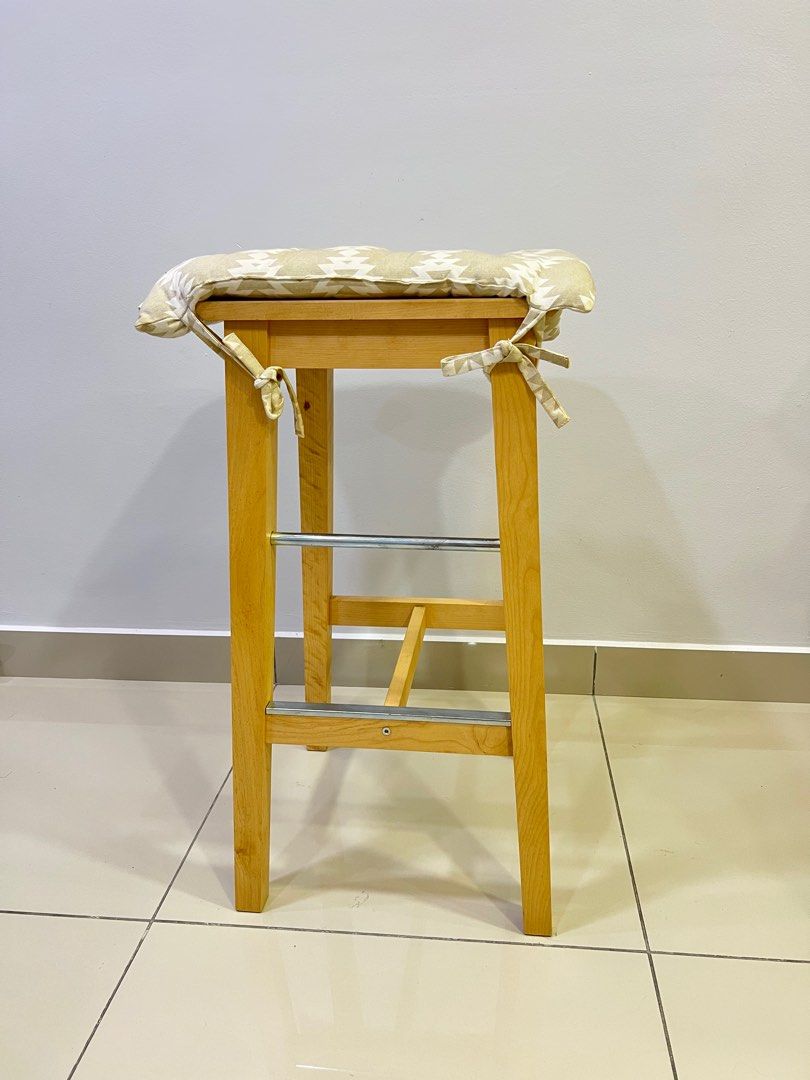 Ikea on sale nilsolle stool