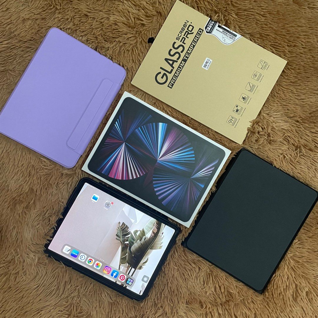 Ipad Pro M1 256 gb Wifi only (Category: iPad) located in Balagtas. Submitted by MARTgaret (Listing ID 1207054968, Image 1). Description: FOR SALE: Ipad Pro M1 11” Silver 256gb Wifi only - can pass as new - no issue/scratches/dents - with tempered glass since day 1 - complete (box, charger) FREE extra tempered glass, 2 cases (purple detachable case, black leather detachable case) RFS: rarely used Location: Balagtas, Bulacan Can do shipping via lbc