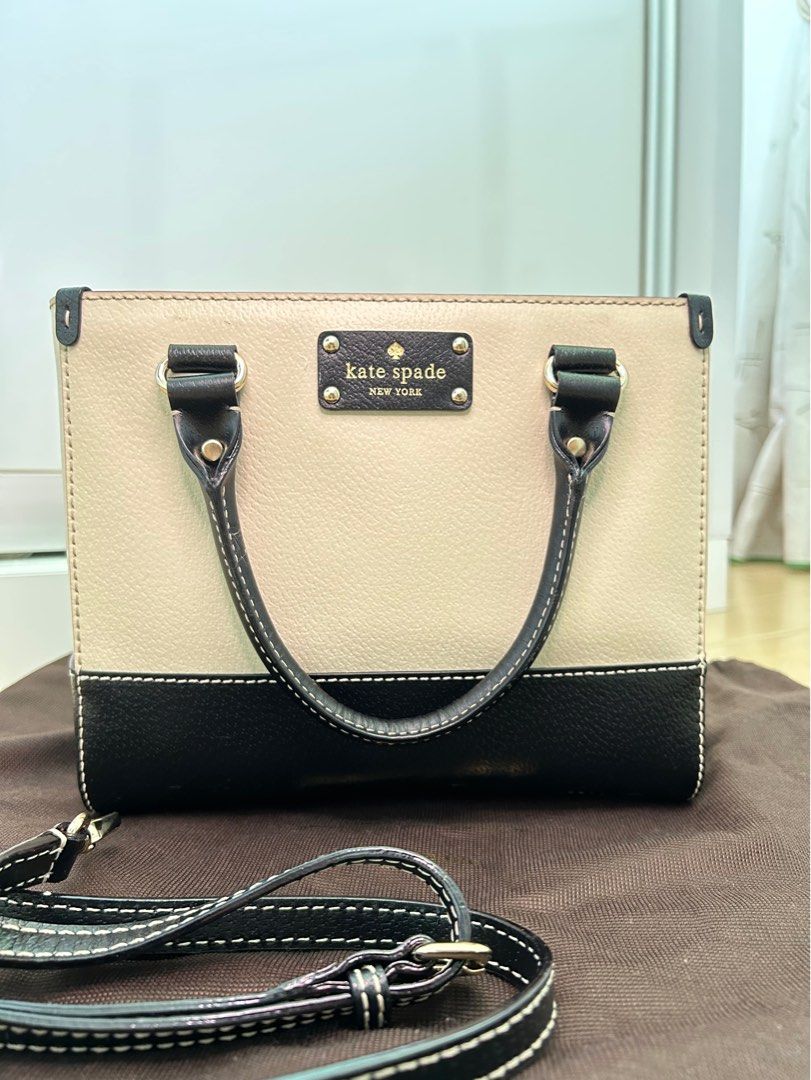 Kate Spade box bag, Luxury, Bags & Wallets on Carousell