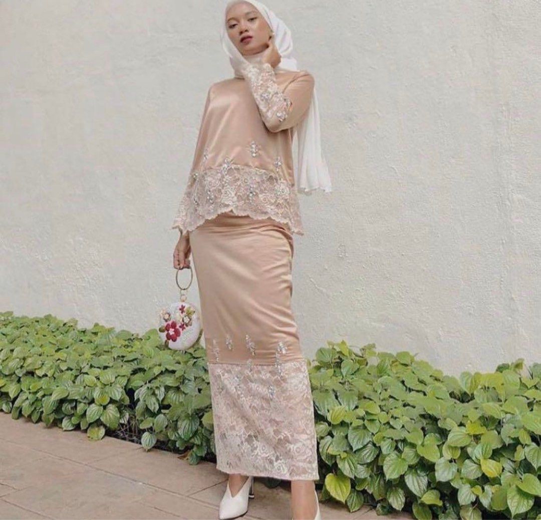 Kayra Baju Kurung Womens Fashion Muslimah Fashion Baju Kurung And Sets On Carousell