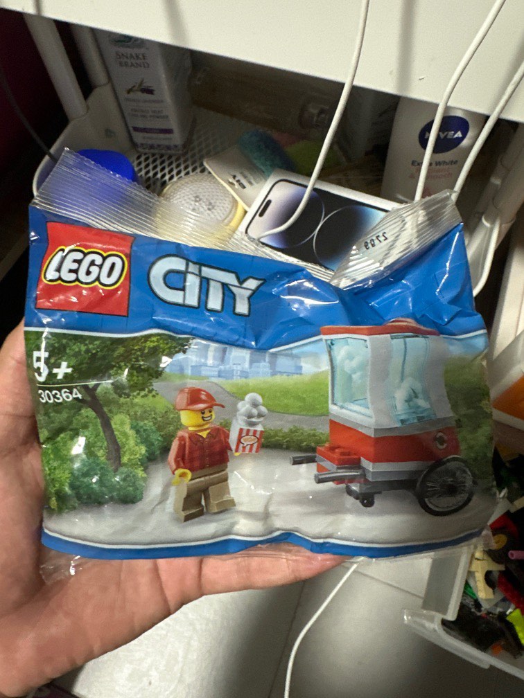 Lego city hot sale popcorn cart