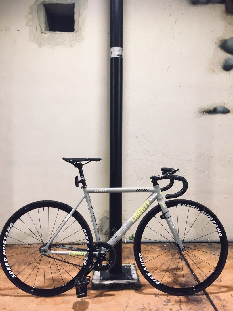 Liberty street bike store