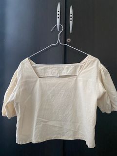 Linen puff sleeves top