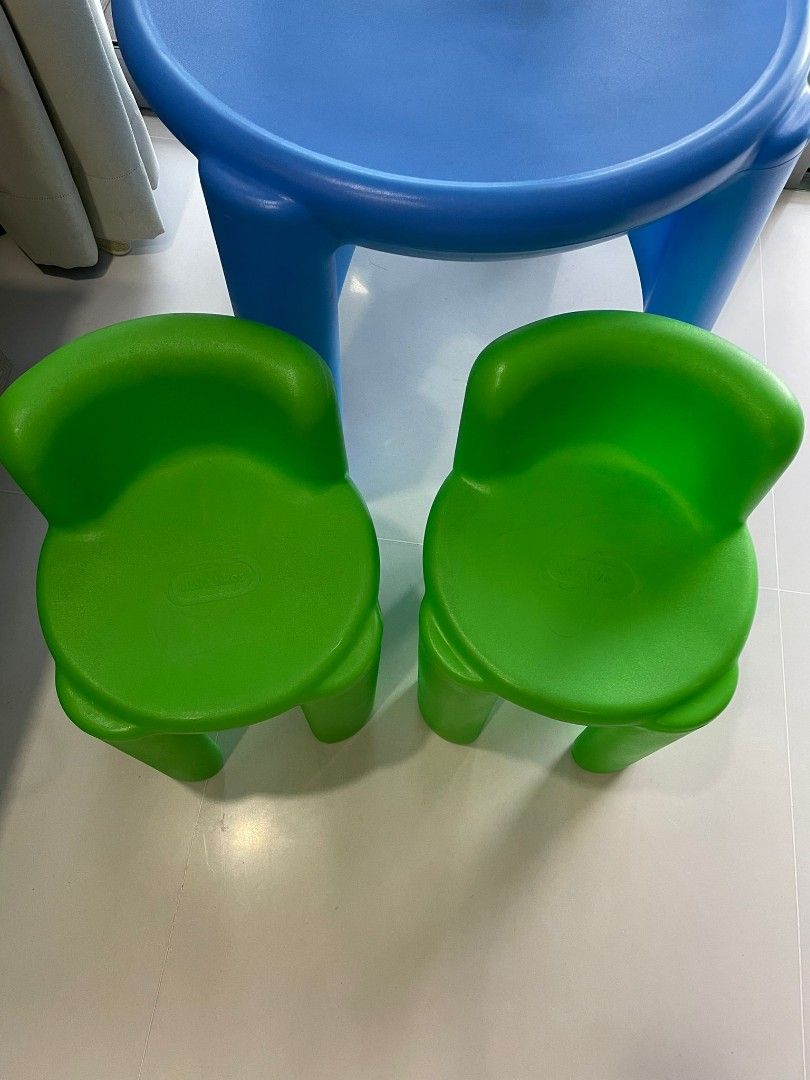 Little Tikes Bright 'N Bold Table and Chairs Set, Babies & Kids, Baby