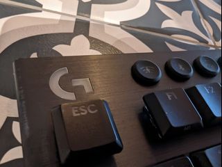 Logitech G915 TKL