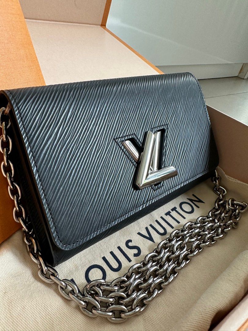 Louis Vuitton Twist Chain Wallet M62038 - Privae