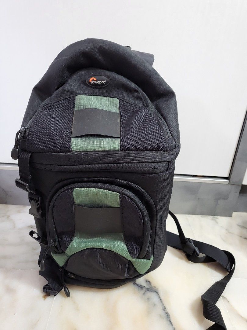 Lowepro slingshot 200 aw camera bag deals