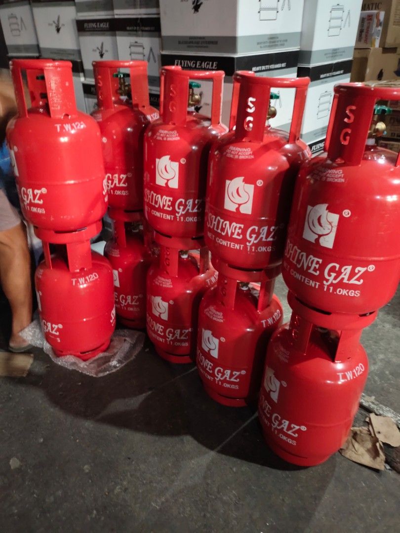 LPG TANK WITH CONTENT RETAIL/WHOLESALE (Category: Other Kitchenware & Tableware) located in Quezon City. Submitted by shiepatz23 (Listing ID 1207157444, Image 2). Description: LPG TANK MAY GAS NA Brandnew ✅ With Hose & Regulator ✅ more discount for bulk /wholesale ✅ Retail Price: Php1,250.00 only 2.7kg Super kalan set Php1,999.00 only 5kg w/ hose, regulator Php2,899.00 only 11kg w/hose, regulator Fast delivery pwede COD plus shipping fee from Nov