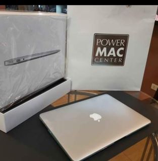 Mac Book Air 13-Inch + Thunder Bolt-HDMI Cable + Magnetic Bluelight Screen Shield