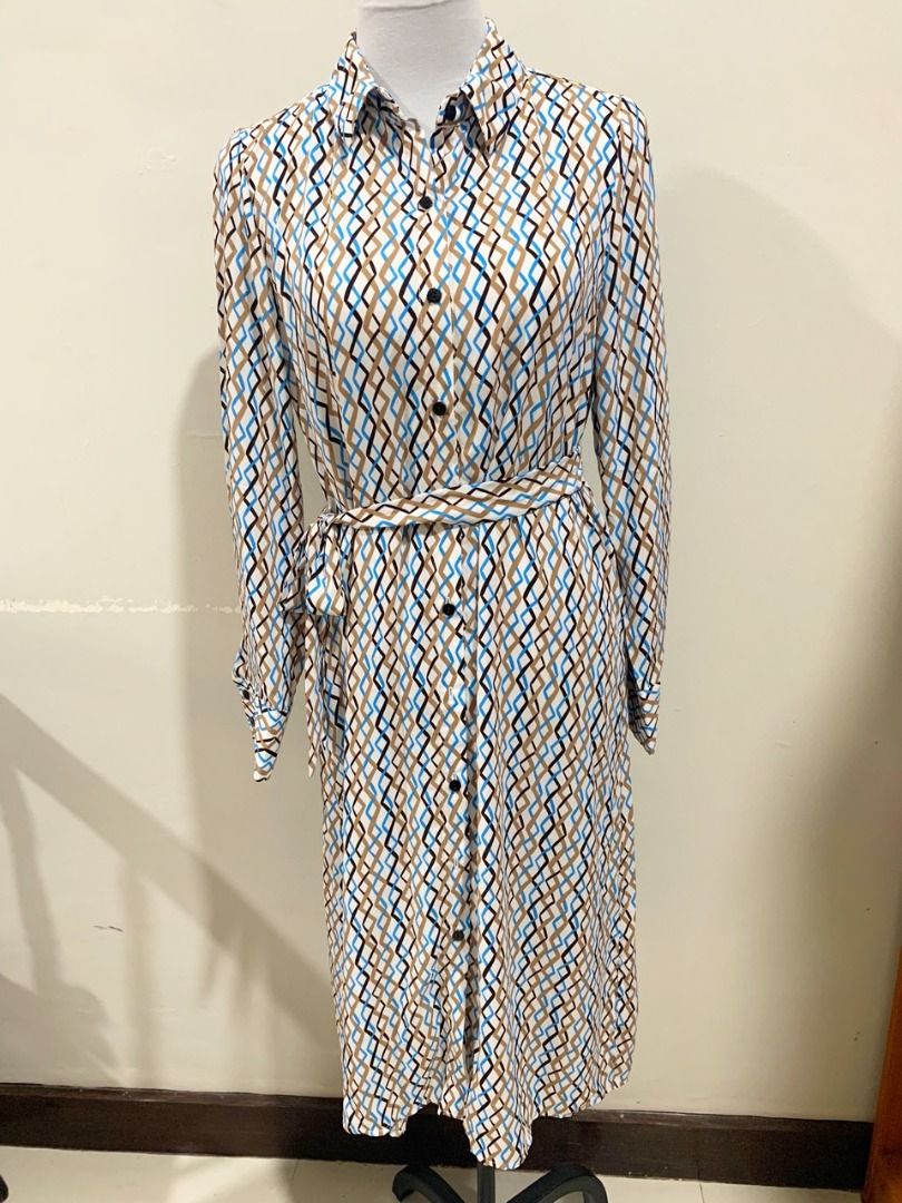 Mango Dress for Women (Category: Dresses) located in Paranaque City. Submitted by One_or_One_Shop (Listing ID 1206944063, Image 1). Description: Brand : Mango . Size : Medium . origin : Vietnam . Sleeve length : Long sleeves . Pattern : Striped . .