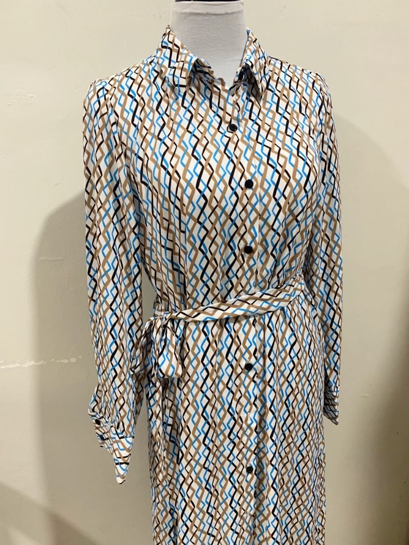 Mango Dress for Women (Category: Dresses) located in Paranaque City. Submitted by One_or_One_Shop (Listing ID 1206944063, Image 2). Description: Brand : Mango . Size : Medium . origin : Vietnam . Sleeve length : Long sleeves . Pattern : Striped . .