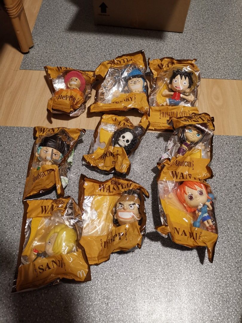 Mcd mcdonald's mcdonalds one piece happy meal set luffy nami chopper