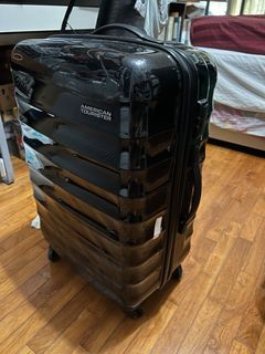 Medium luggage