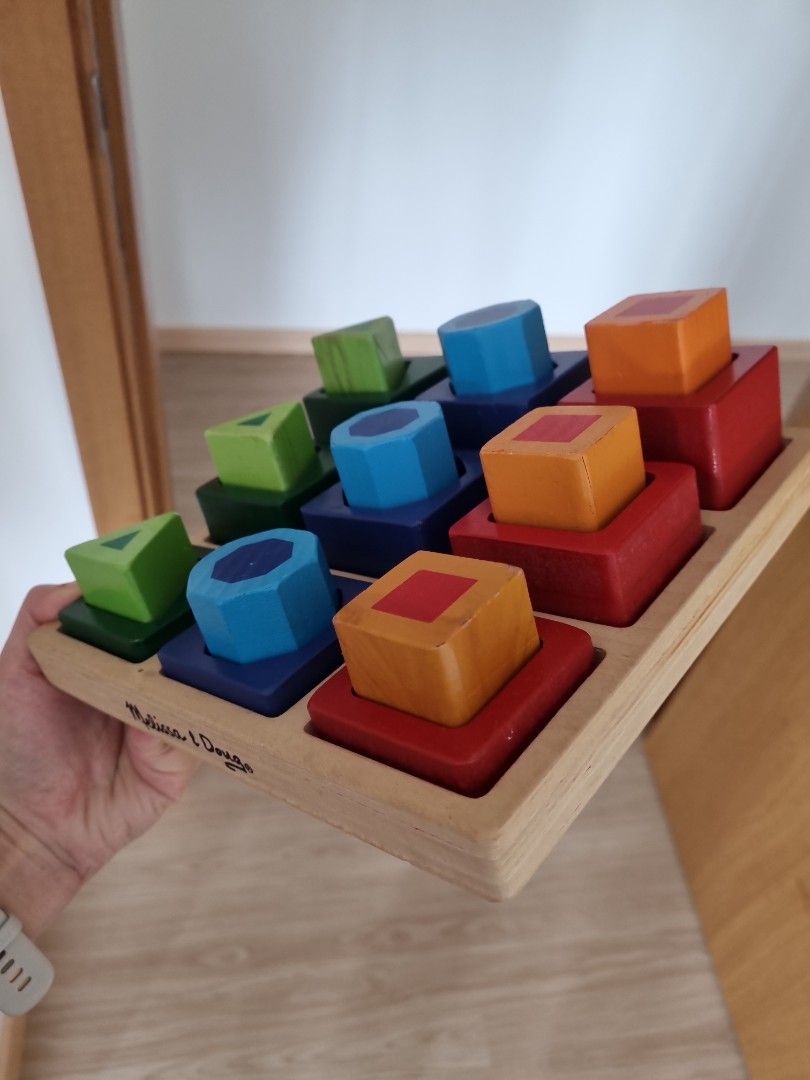 Melissa & Doug Shape Sequence Sorting set, Hobbies & Toys, Toys & Games