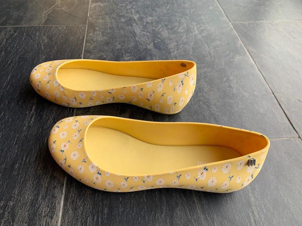 Melissa Ballet Flats size 5 (USA), Women's Fashion, Footwear, Flats on