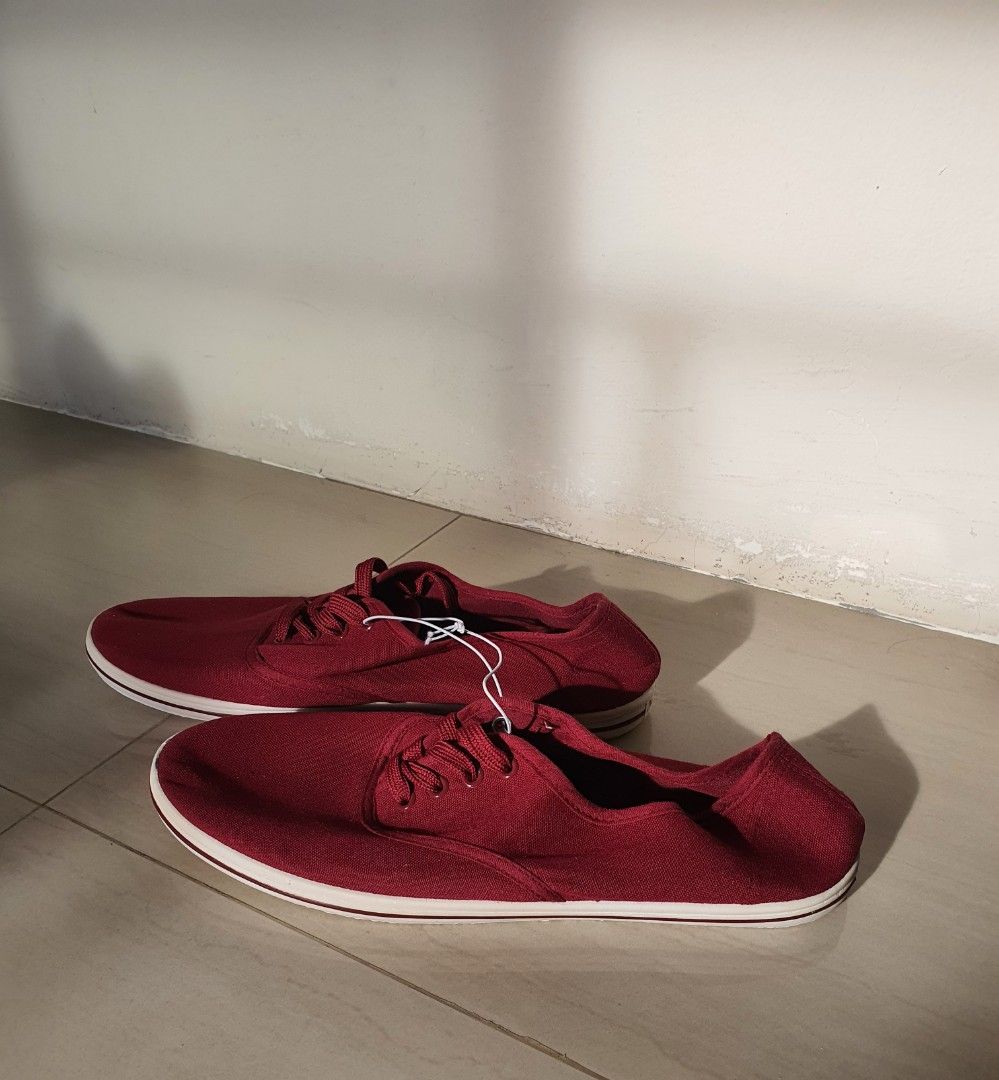 Red fashion sneakers online