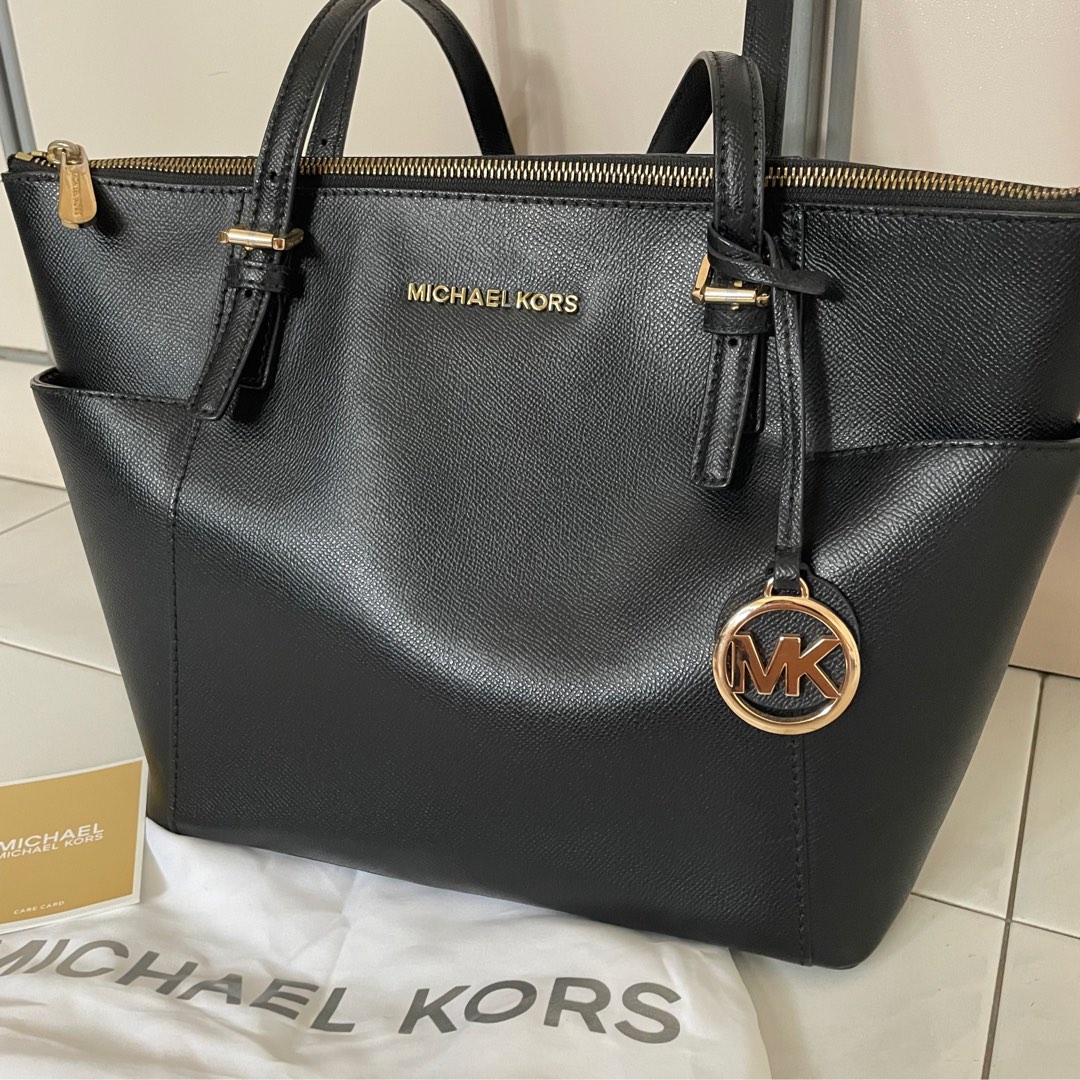 Michael Kors Charlotte Large Saffiano Leather Top-Zip Tote Bag in