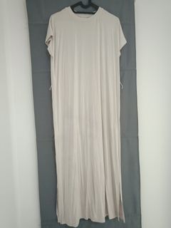 Midi dress putih tulang stretch