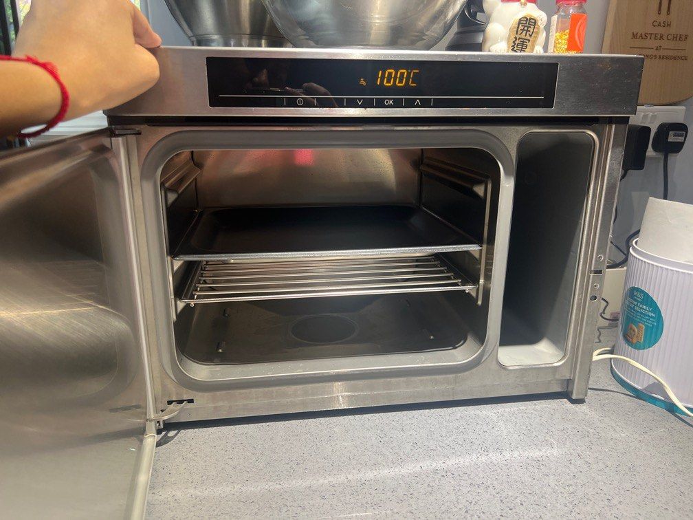 Miele steamer oven Table top DG1450, TV & Home Appliances, Kitchen