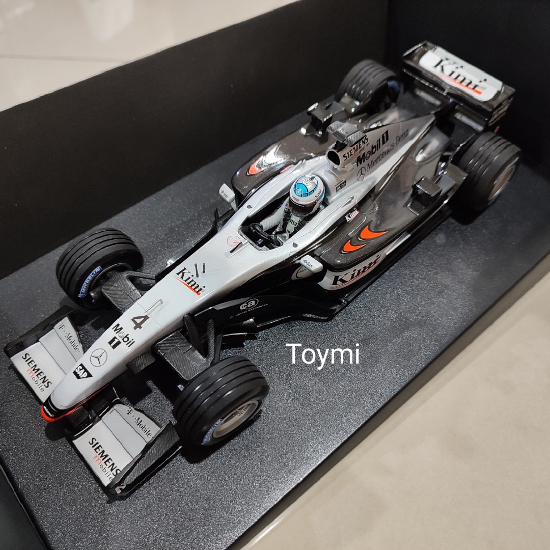 Minichamps F1 1/18 McLaren Mercedes MP4/17 Kimi Raikkonen Dealer