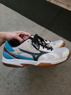 Mizuno court shoes singapore cheap