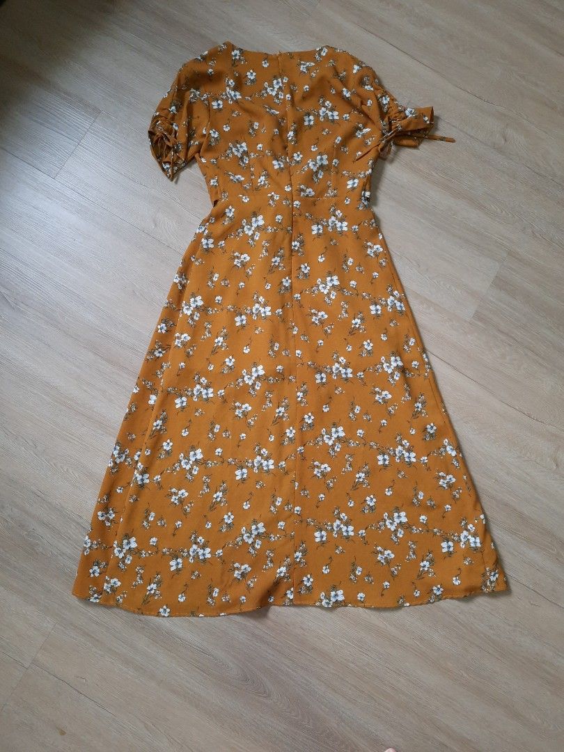 Mustard yellow floral maxi dress, Women's Fashion, Dresses & Sets