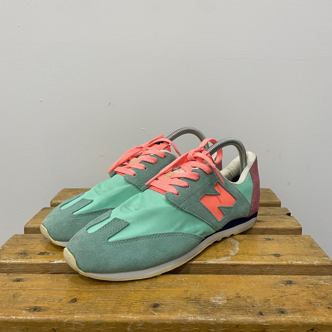 women's rubber galoshes