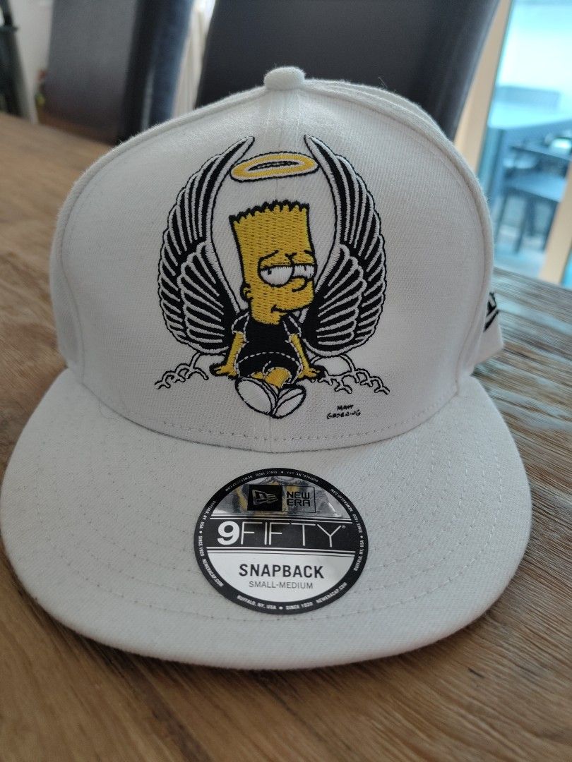 New Era The Simpsons Snapback Cap in White 9FIFTY Small Medium