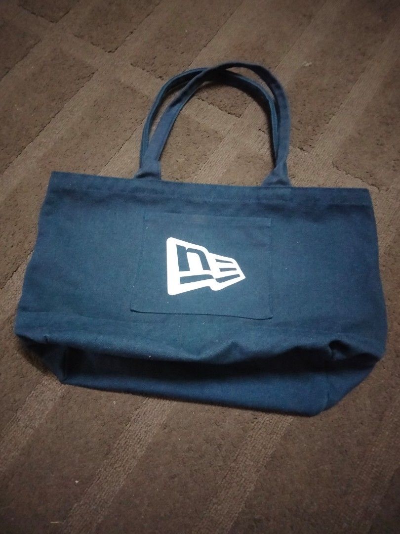 New Era Tote Bag Men S Fashion Bags Sling Bags On Carousell New Era Tote Bag Men S Fashion Bags Sling Bags On Carousell