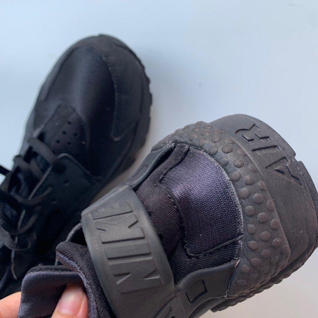 mens black huaraches size 8