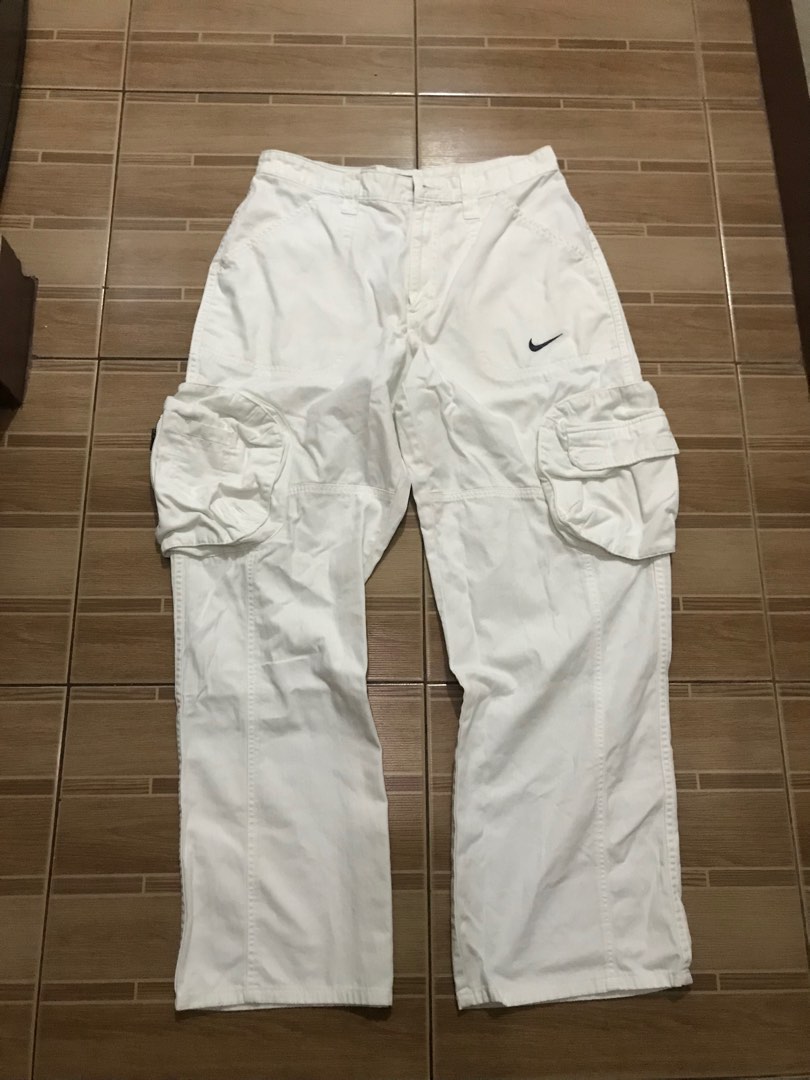 street cargo pants nike