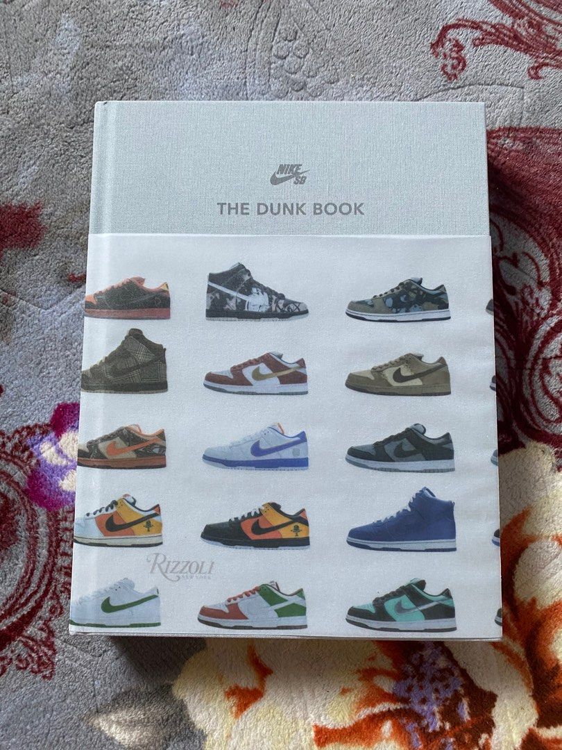 Nike SB: The Dunk Book