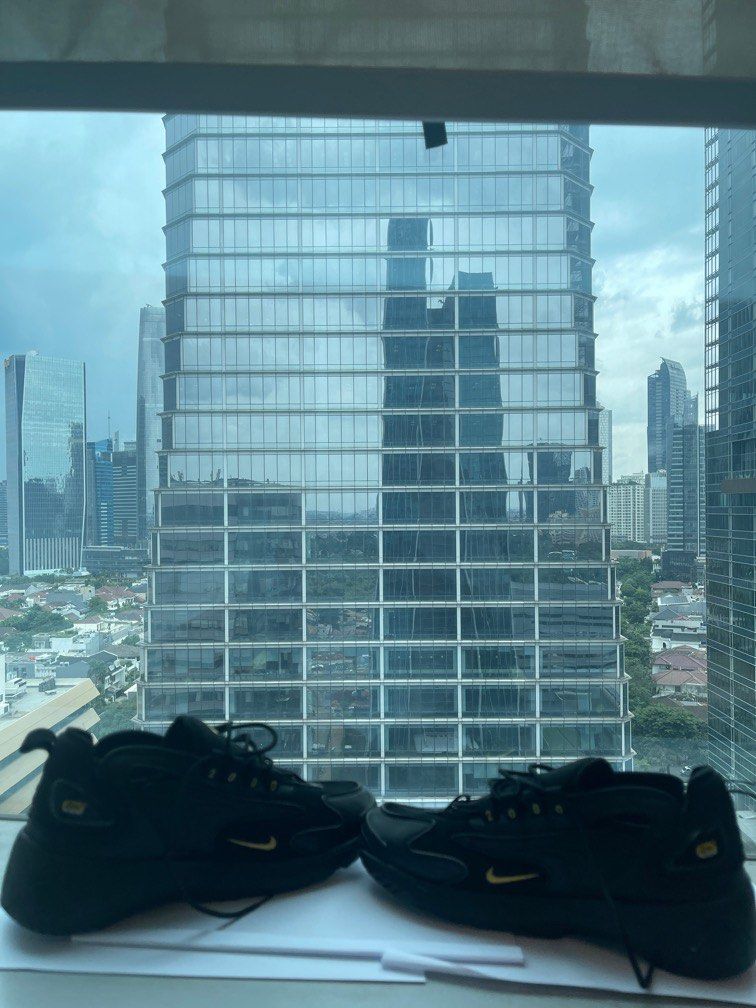 nike zoom 2k running