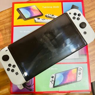 Nintendo Switch OLED - 3 Month Old with Warranty (Mint Condition)